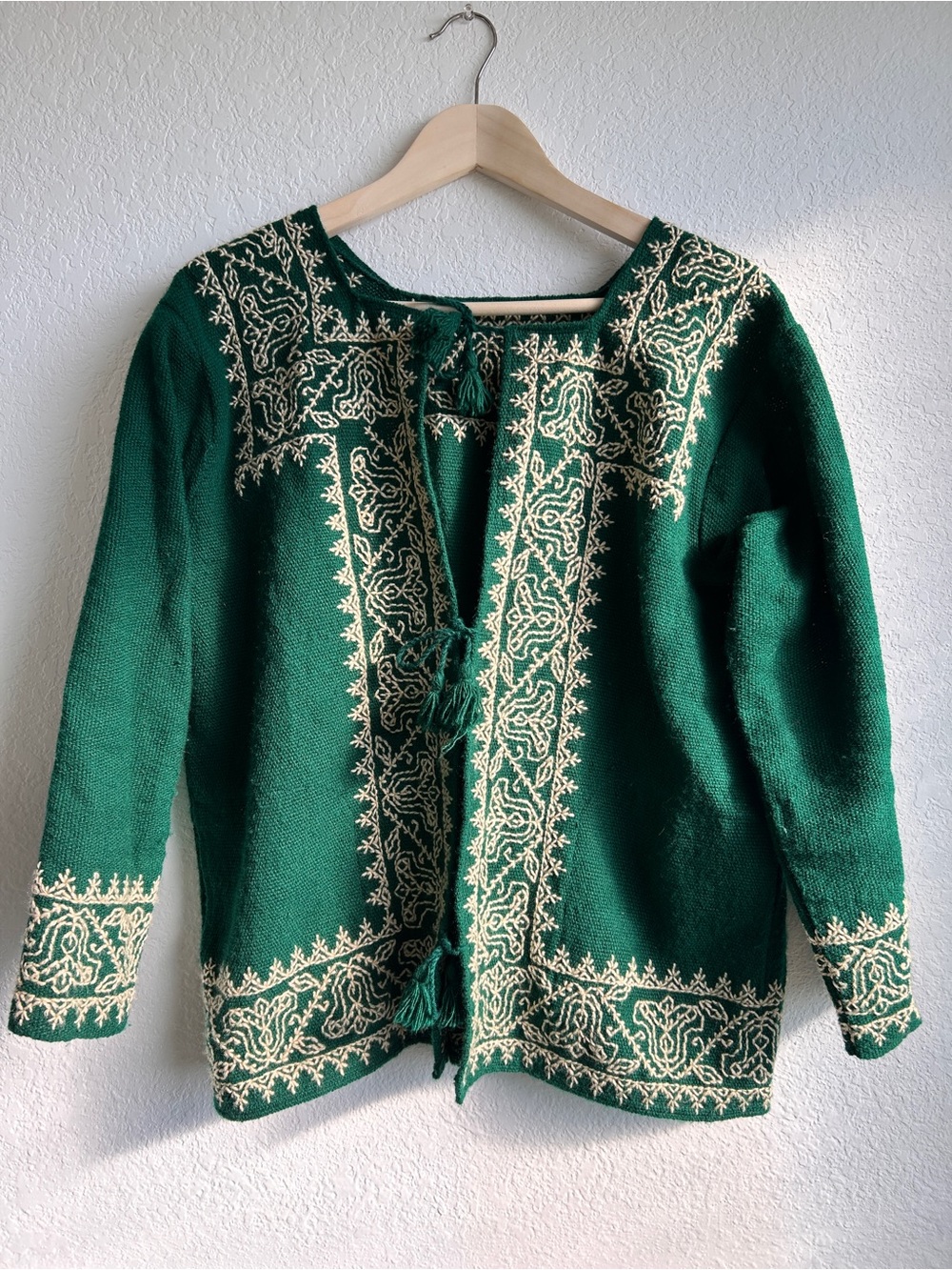 Green Embroidered Women's Coton Puebla Mexico embroidered sweater